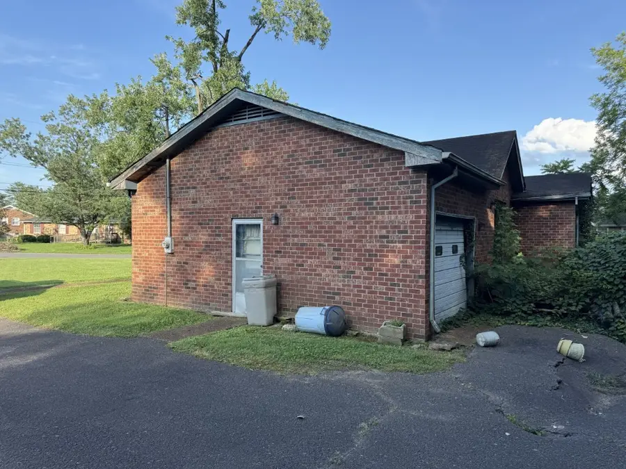108 Sycamore Ct, Hendersonville, TN 37075 - #2
