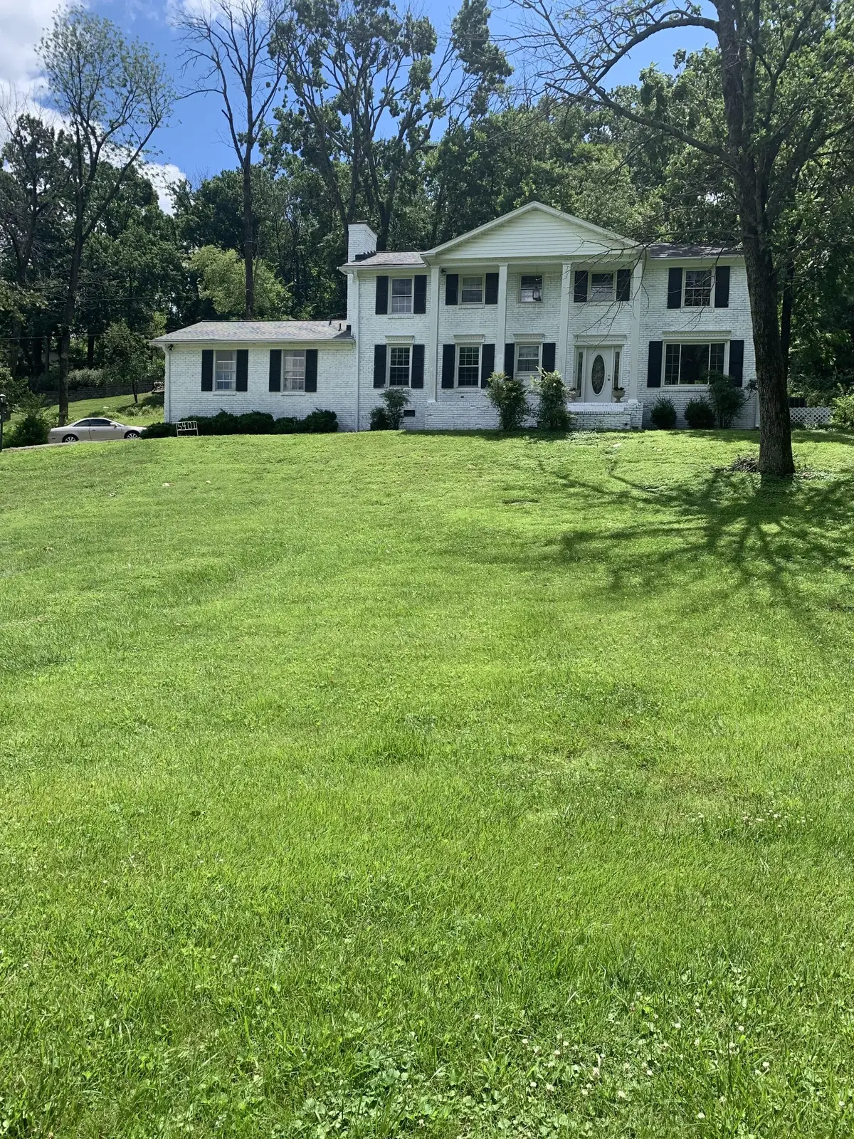5401 Forest Acres Dr, Nashville, TN 37220 - #1