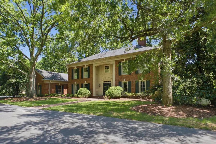 4383 Chickering Ln, Nashville, TN 37215 - #2