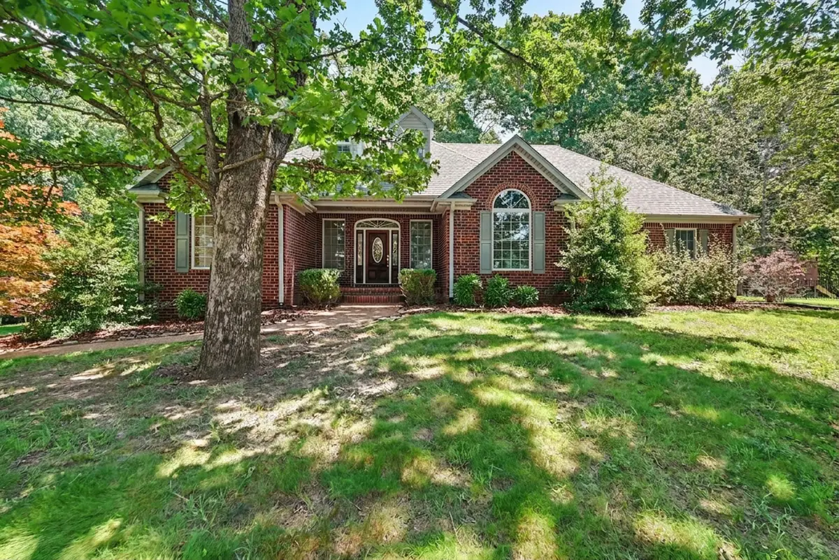 7232 Knottingham Dr, Fairview, TN 37062 - #1