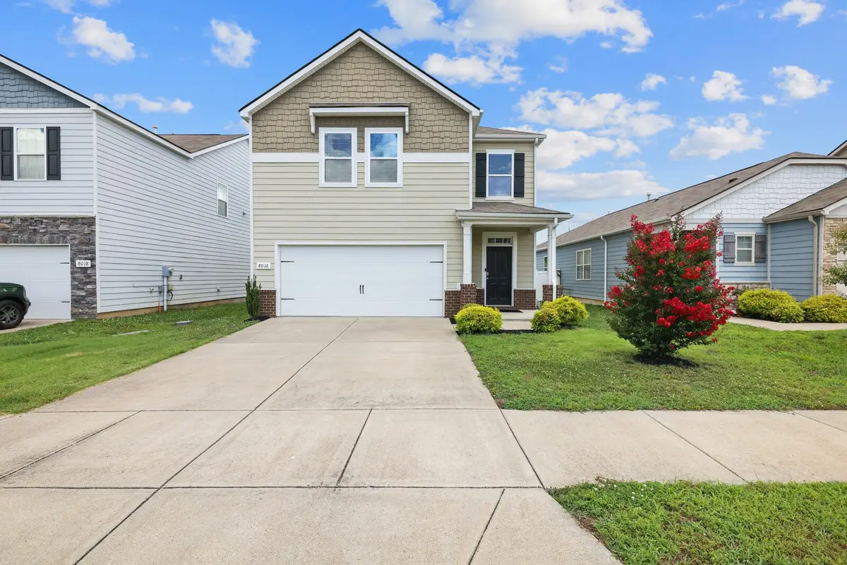 8016 Craighead Dr, Lebanon, TN 37087 - #1