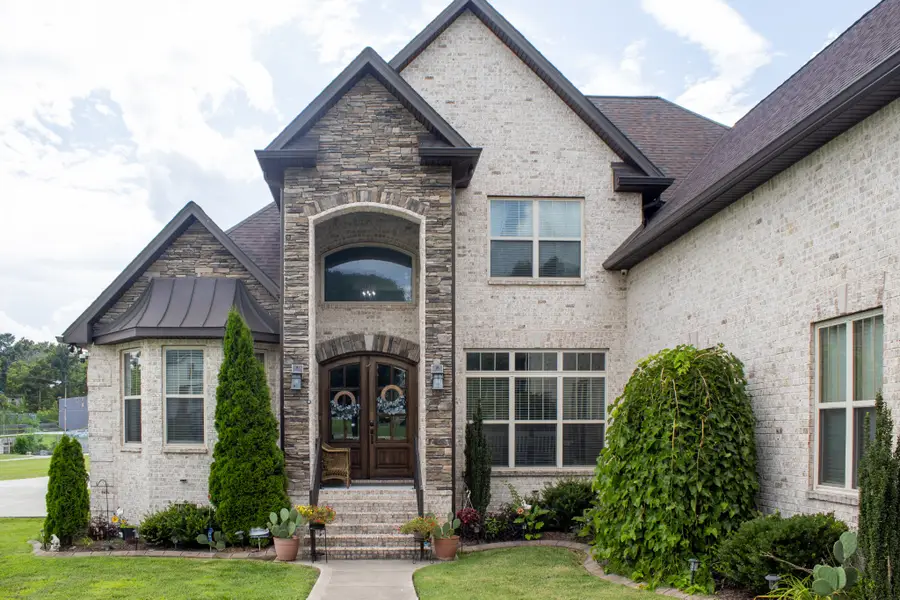 758 Waldron Rd, La Vergne, TN 37086 - #2