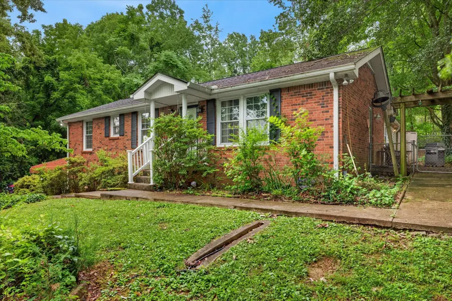 700 Dean Rd, Clarksville, TN 37040 - #2