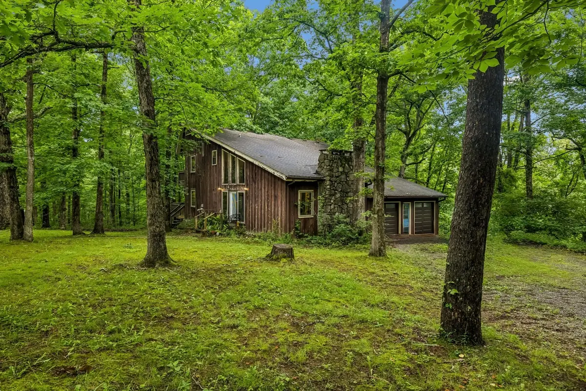 1611 Rustic Homes Ln, Signal Mountain, TN 37377 - #1