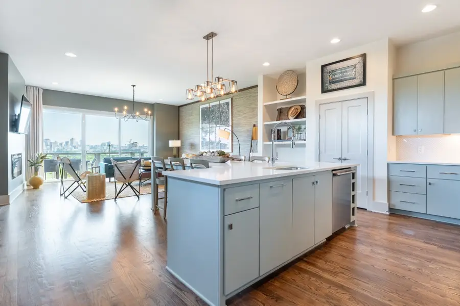 24 Fern Ave, Nashville, TN 37207 - #2