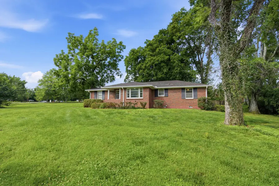 5101 Regent Dr, Nashville, TN 37220 - #2