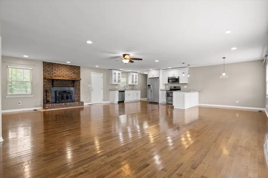 11127 E Brainerd Road, Apison, TN 37302 - #3