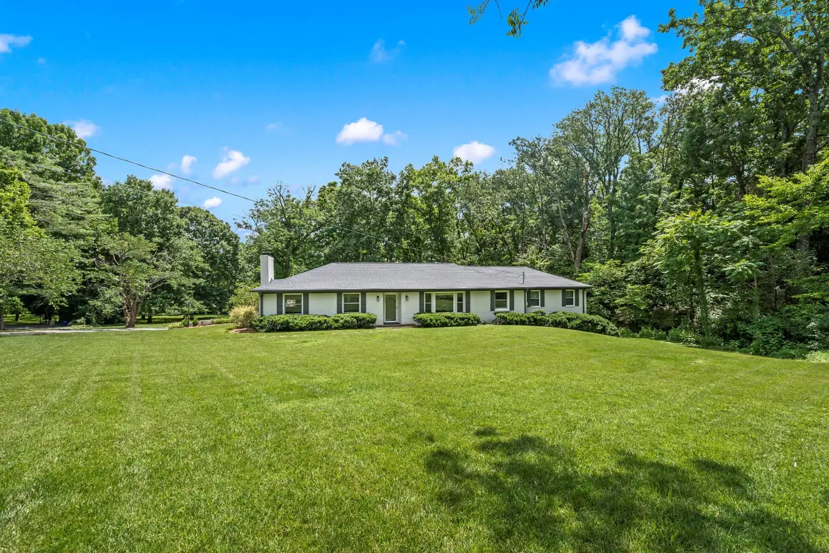 873 Forest Acres Dr, Nashville, TN 37220 - #1