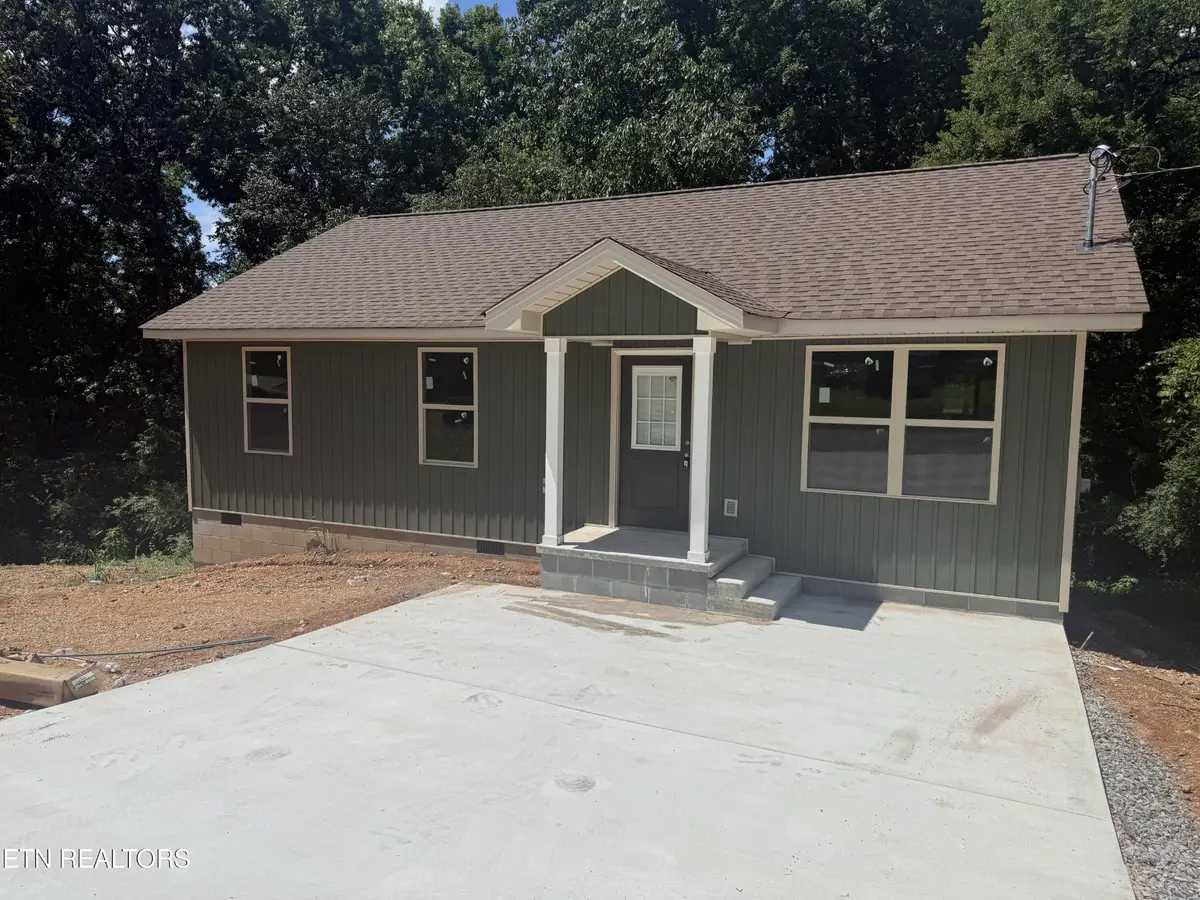 309 Foley Hill Rd, Clinton, TN 37716 - #1