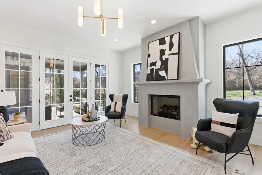 1525 Graybar Ln, Nashville, TN 37215 - #2