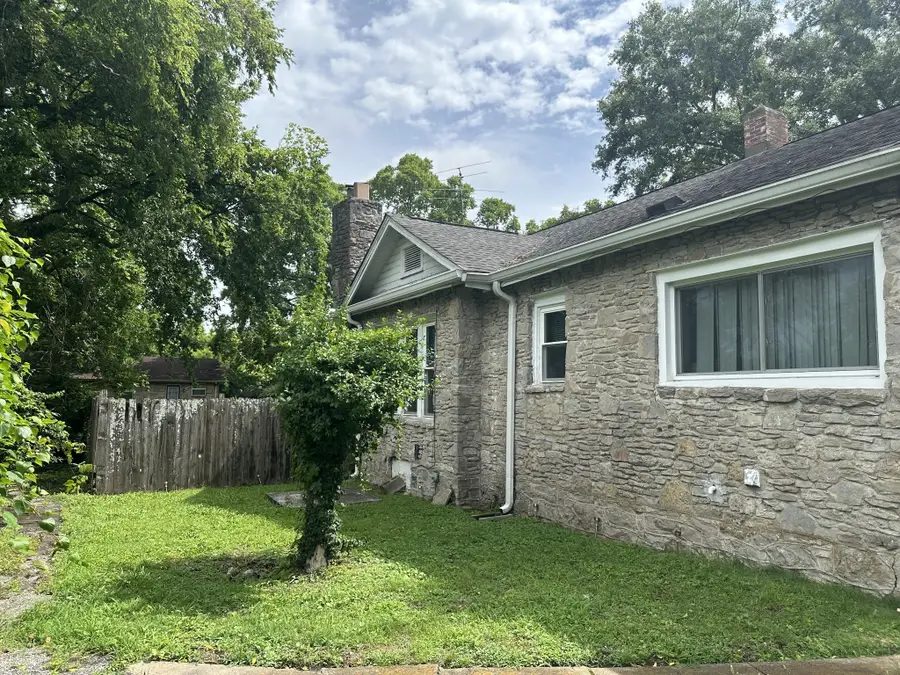 3023 Lyndale Dr, Nashville, TN 37207 - #3