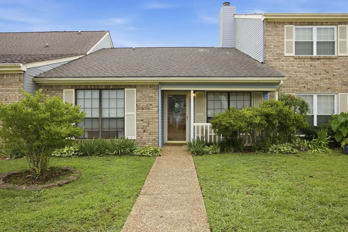 6690 Hickory Brook Rd, Chattanooga, TN 37421 - #1