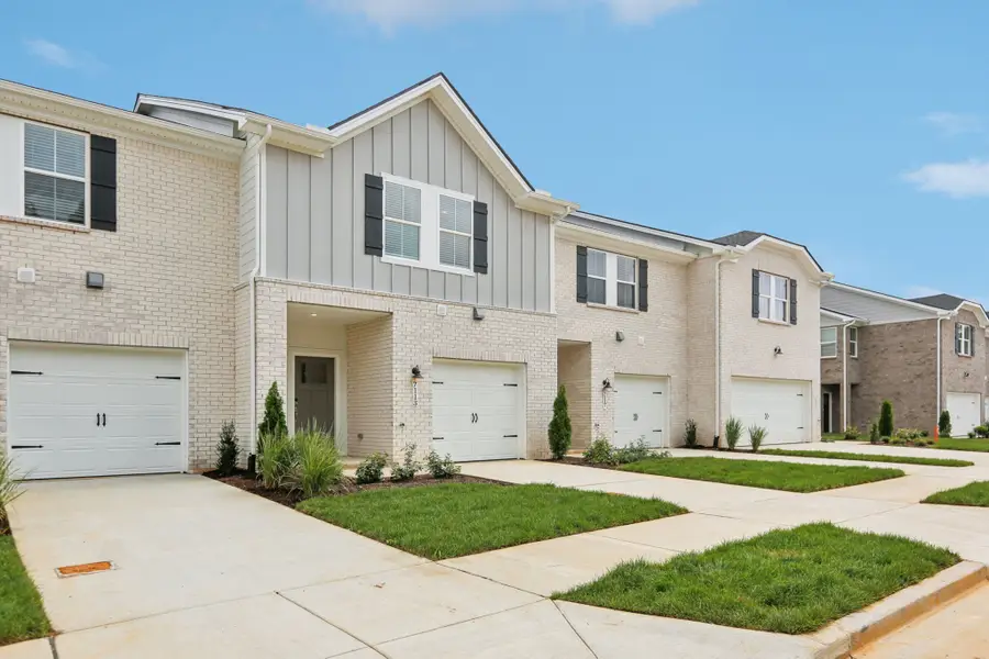 7163 Cedarcrest Ct, Fairview, TN 37062 - #2