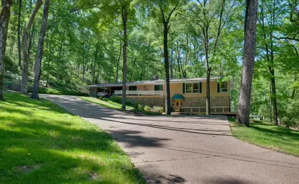 945 Forest Acres Ct, Nashville, TN 37220