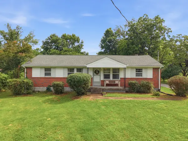 3835 Creekside Dr, Nashville, TN 37211
