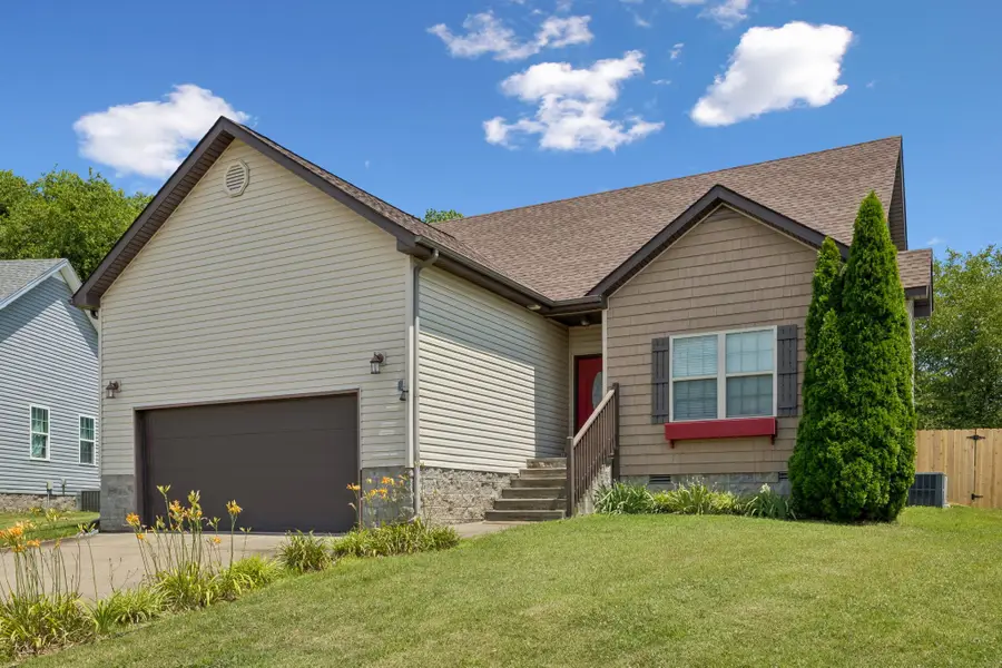 2317 Spike Ct, Clarksville, TN 37040 - #2