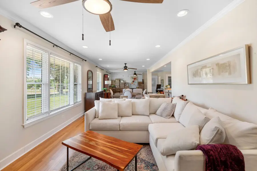 3013 Stanwyck Dr, Nashville, TN 37207 - #2