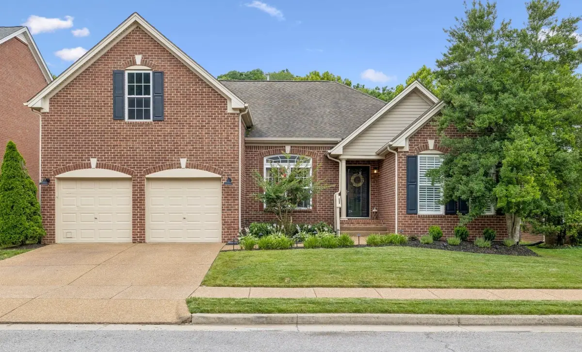 1325 W Running Brook Rd, Nashville, TN 37209 - #1