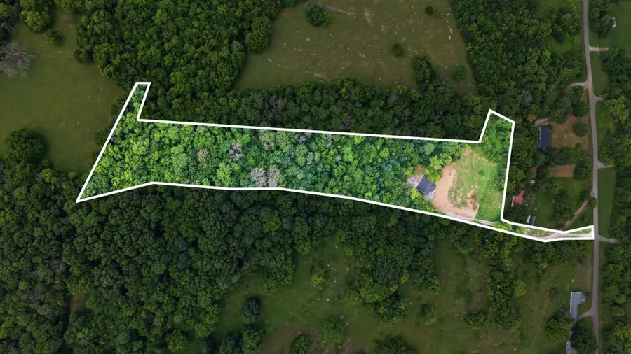 1190 Patton Hollow Rd, Watertown, TN 37184 - #3
