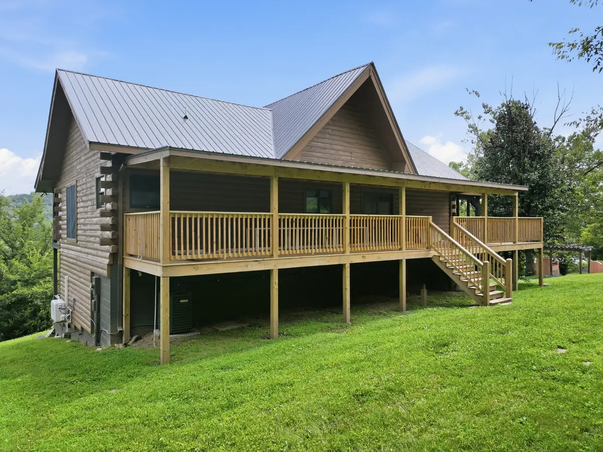 16 Eckert Ln, Pleasant Shade, TN 37145 - #1