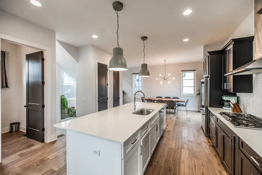 398 36th Ave N, Nashville, TN 37209 - #2