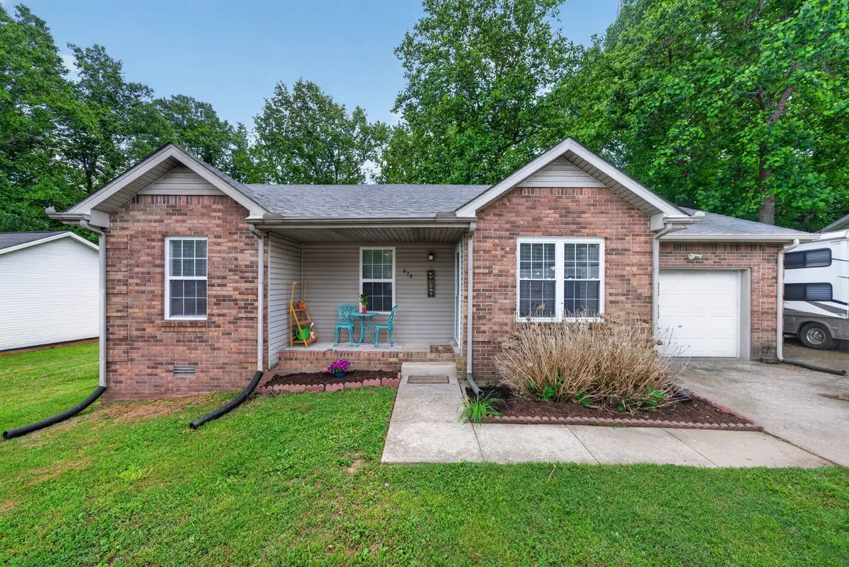628 Ashley Oaks Dr, Clarksville, TN 37042 - #1