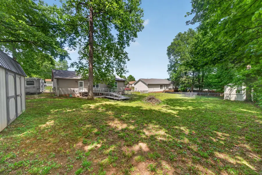 628 Ashley Oaks Dr, Clarksville, TN 37042 - #2