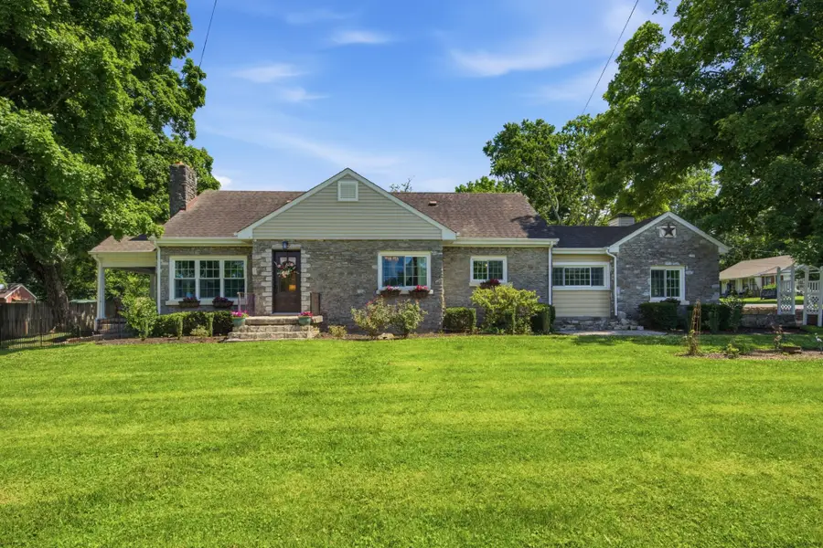 309 E Eastland St, Gallatin, TN 37066 - #2