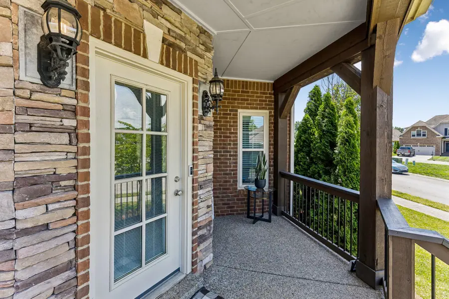 9046 Wheeler Dr, Spring Hill, TN 37174 - #2