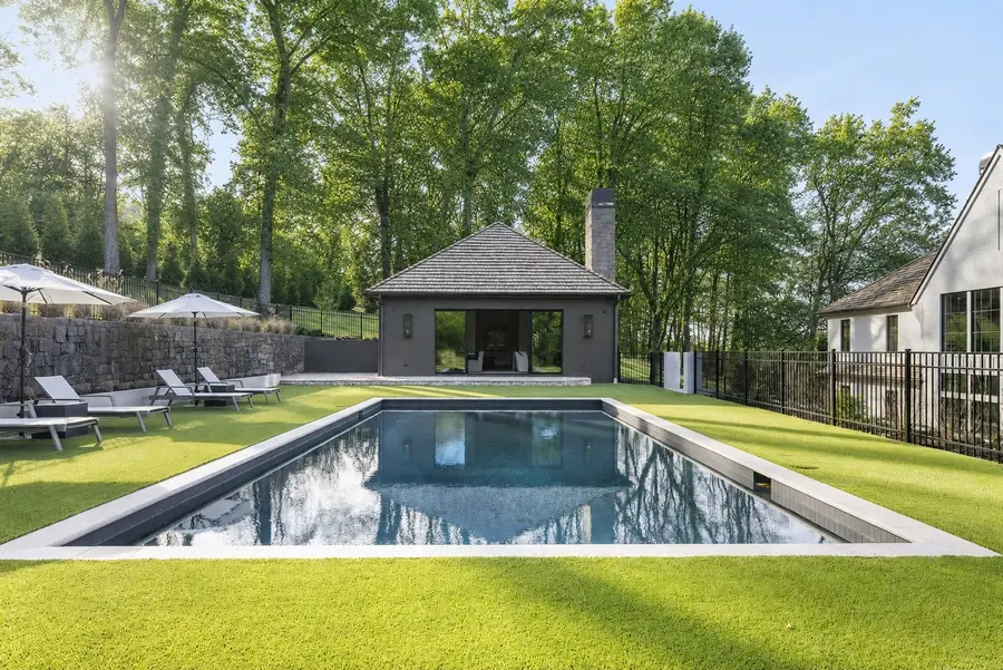 1049 Overton Lea Rd, Nashville, TN 37220 - #3