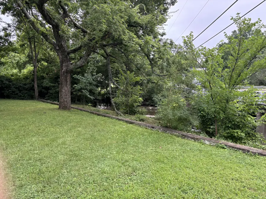 3836 Cross Creek Rd, Nashville, TN 37215 - #2