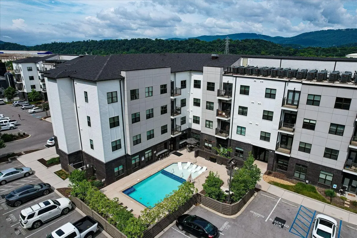 782 Riverfront Parkway #419, Chattanooga, TN 37402 - #1