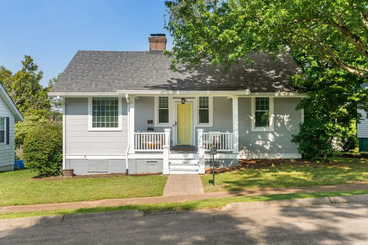 1304 Clarke St, Old Hickory, TN 37138 - #1