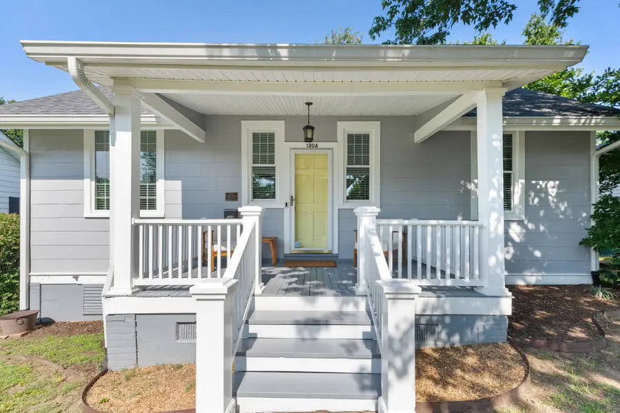 1304 Clarke St, Old Hickory, TN 37138 - #3