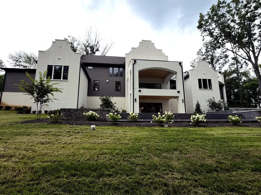 4608 Benton Smith Rd, Nashville, TN 37215 - #2