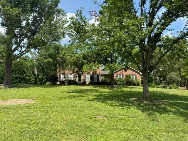 6308 Kingsbury Dr, Brentwood, TN 37027 - #2