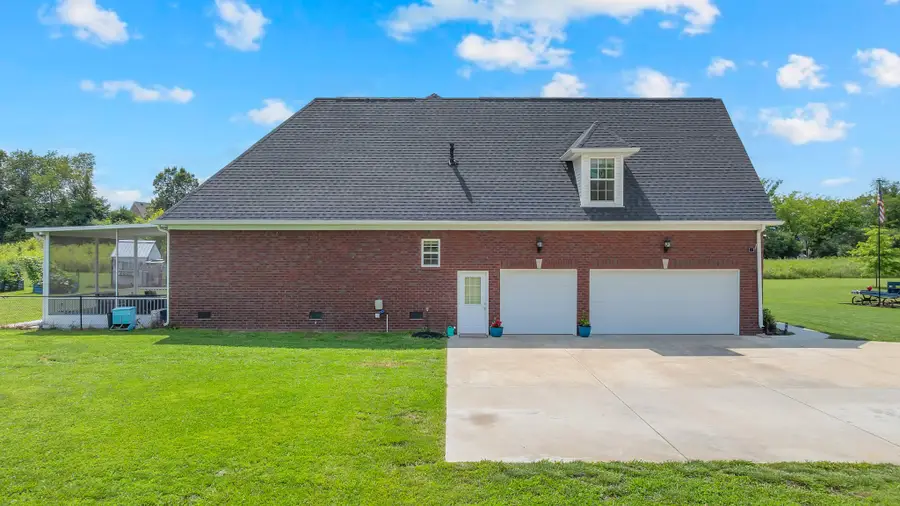 1469 Ledford Mill Rd, Tullahoma, TN 37388 - #3