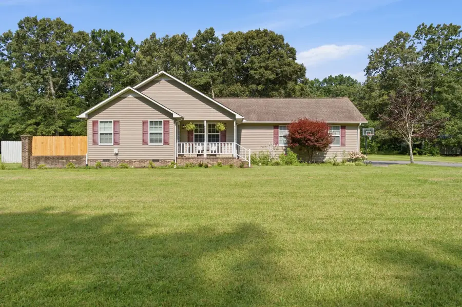 671 Circle Dr, Manchester, TN 37355 - #3