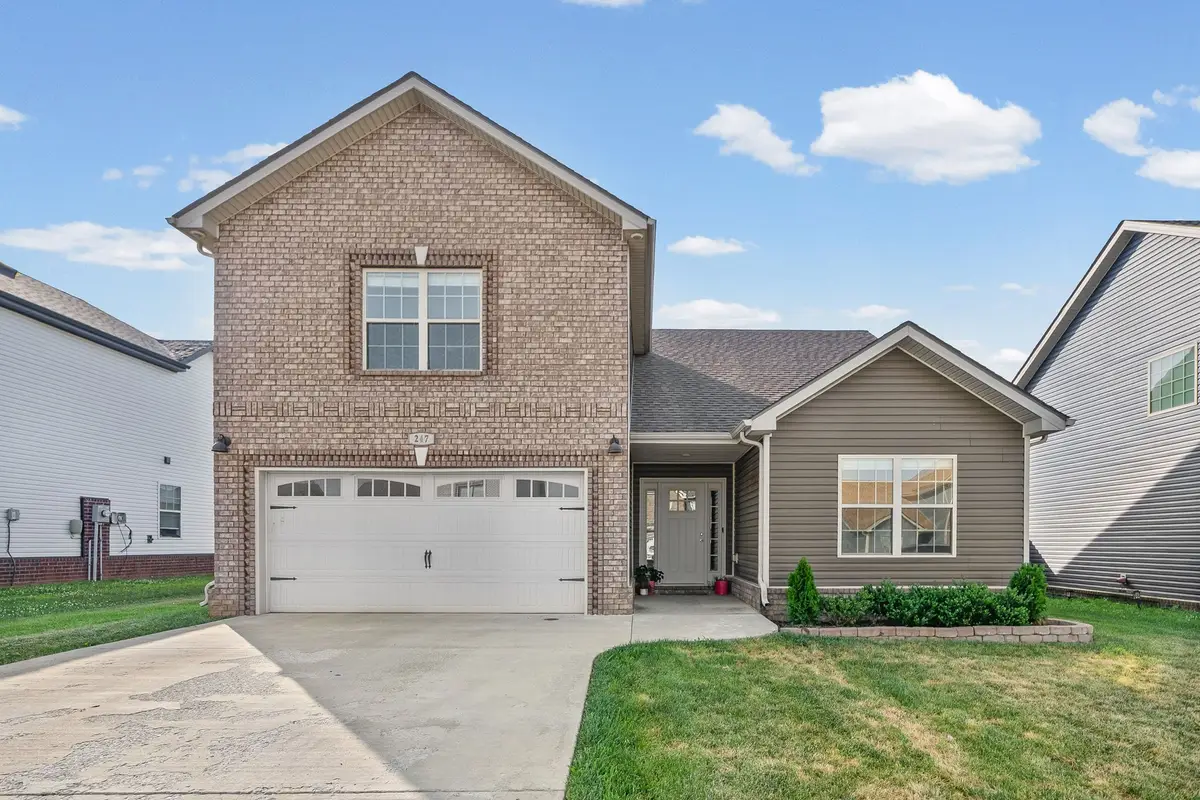 247 Dugger Dr, Clarksville, TN 37042 - #1