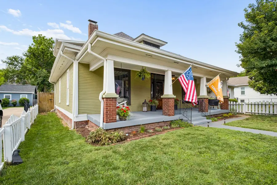 1027 Chicamauga Ave, Nashville, TN 37206 - #3
