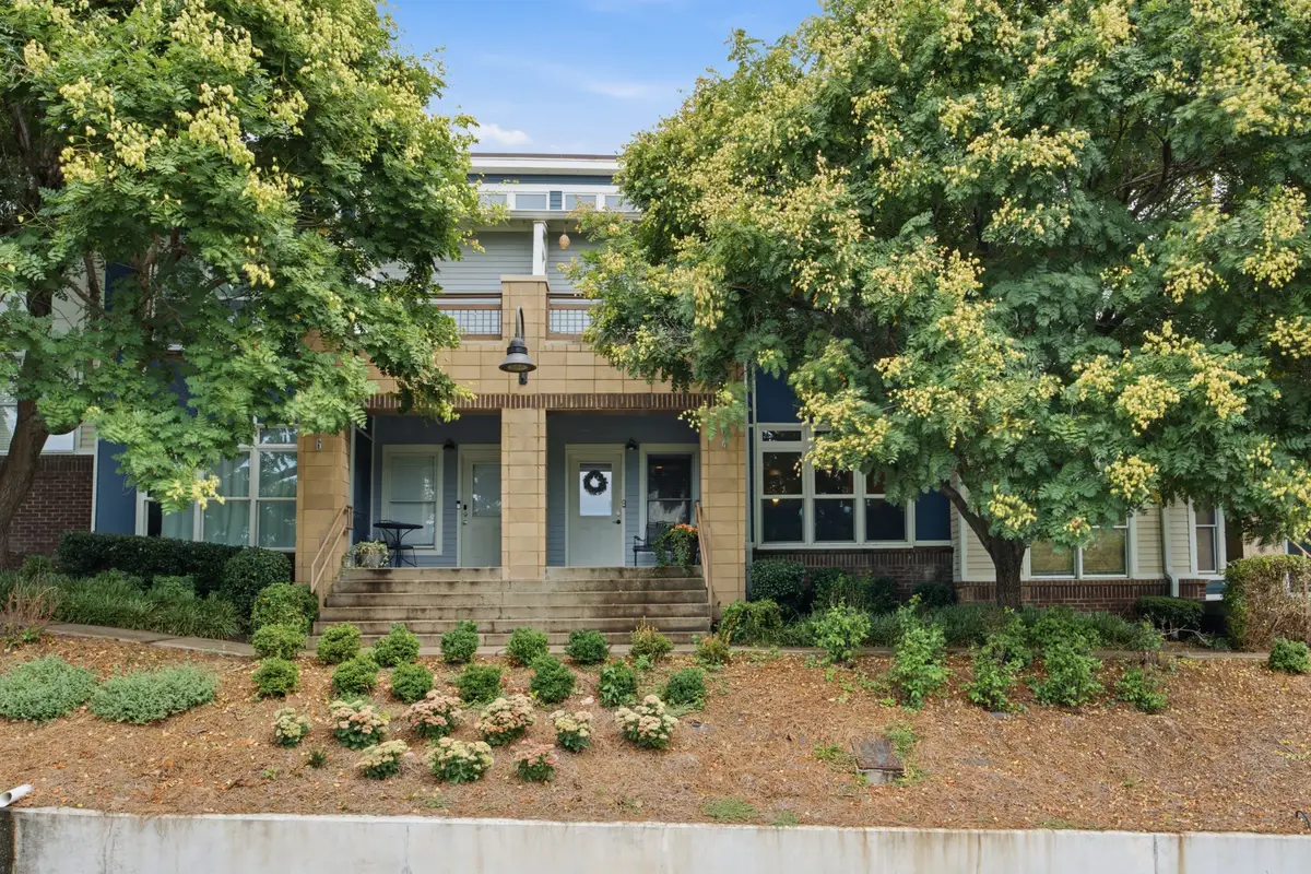 904 Ireland St, Nashville, TN 37208 - #1