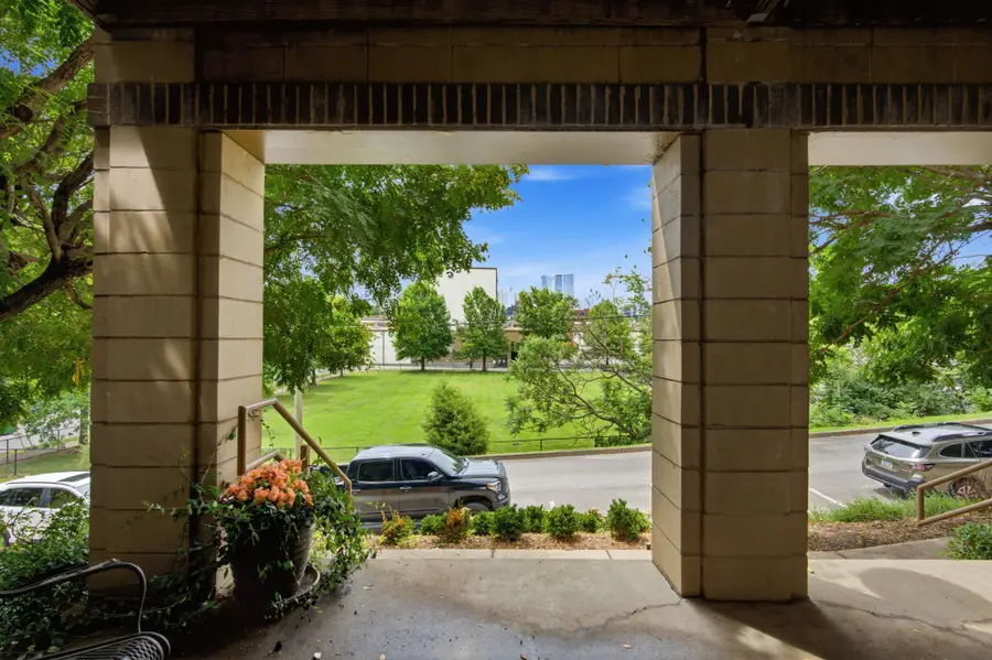 904 Ireland St, Nashville, TN 37208 - #2