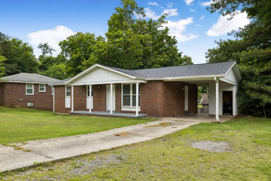 464 E Thompkins Ln, Clarksville, TN 37043 - #2