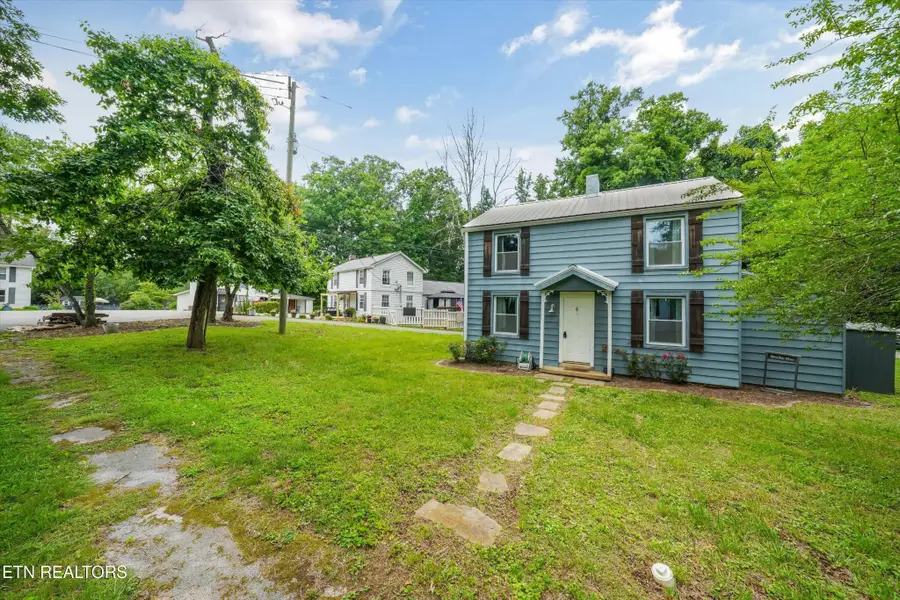 224 Oak Rd, Norris, TN 37828 - #3