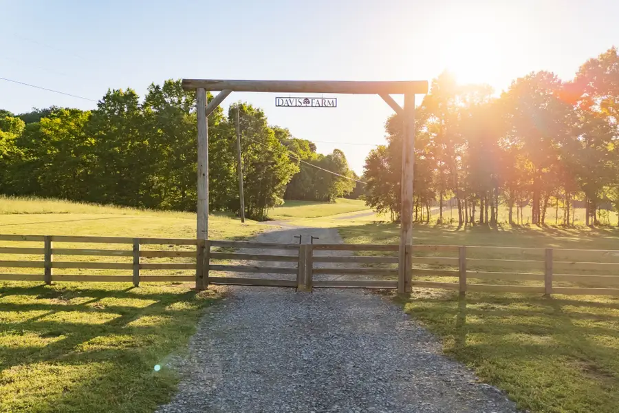 3899 Boston Theta Road, Thompsons Station, TN 37179 - #2