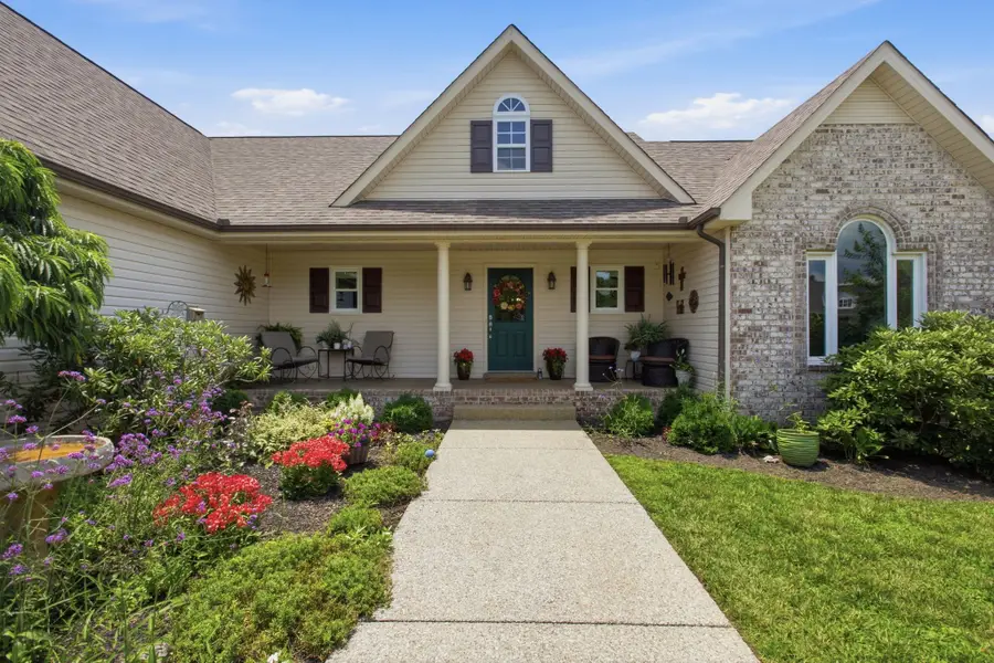 502 Fawn Ct, Burns, TN 37029 - #2