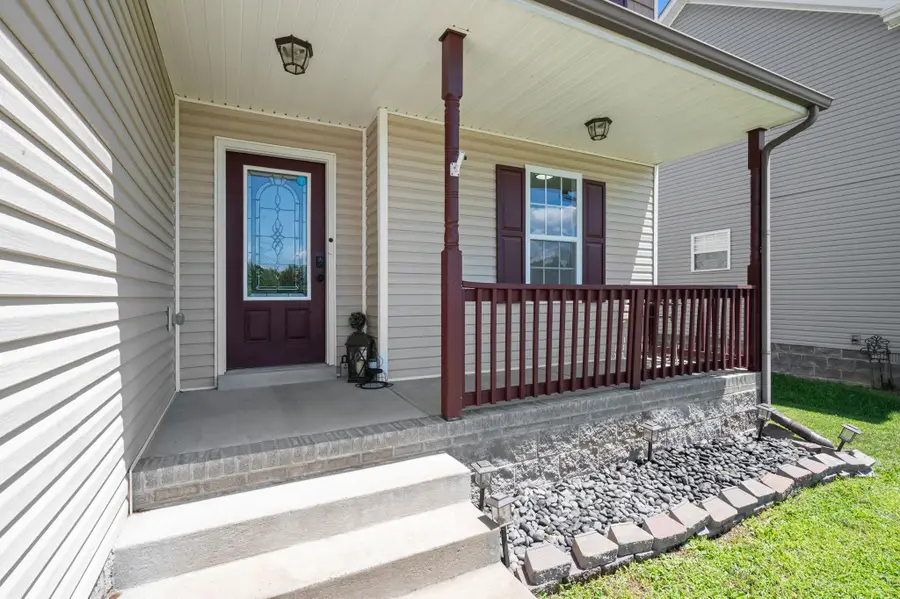 689 Fox Hound Dr, Clarksville, TN 37040 - #3