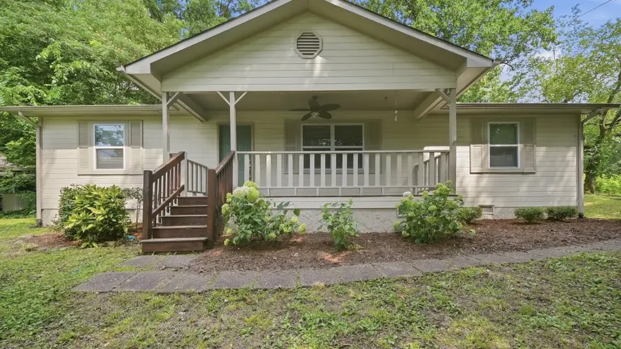 1700 Ashmore Avenue, Chattanooga, TN 37415 - #2