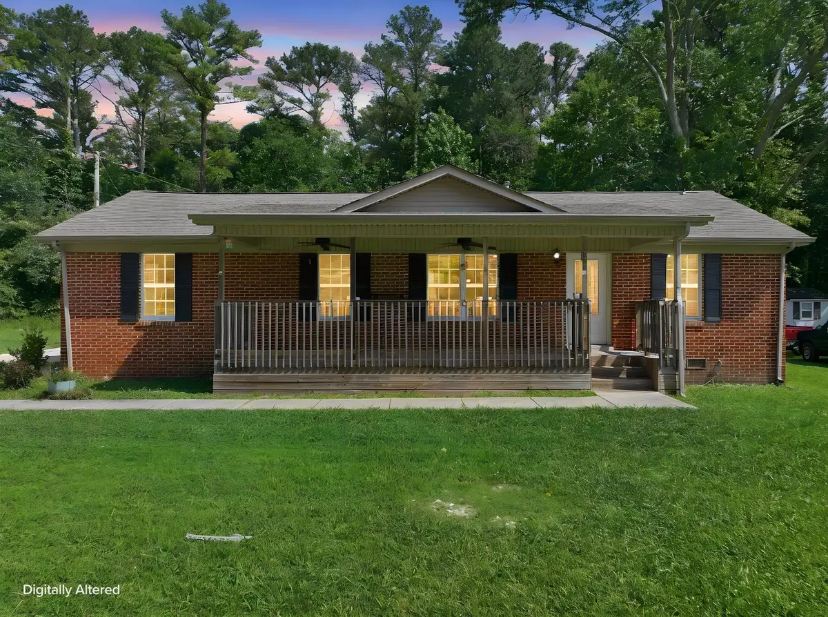 945 Mckellar Dr, Tullahoma, TN 37388 - #1