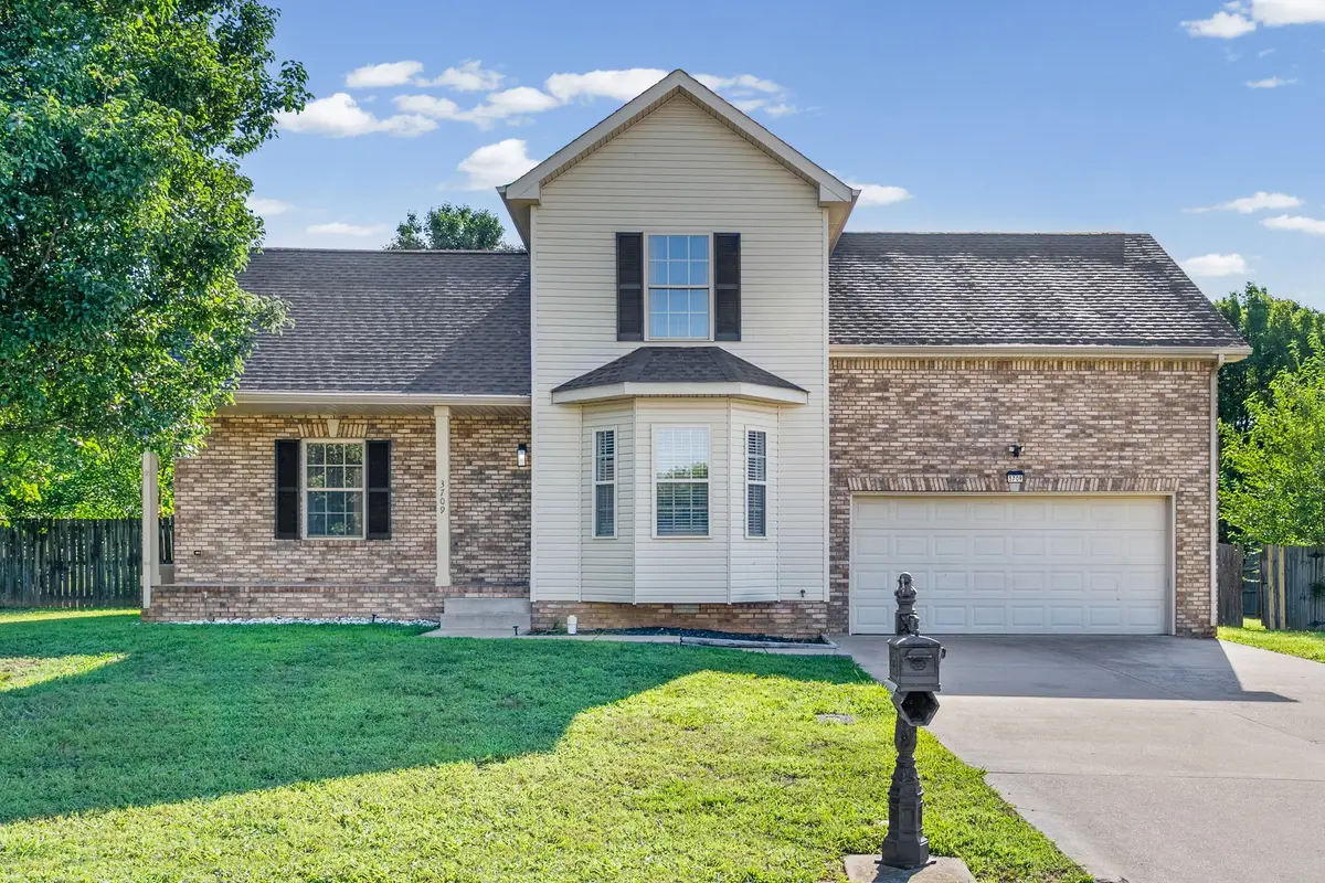 3709 Harvest Rdg, Clarksville, TN 37040 - #1